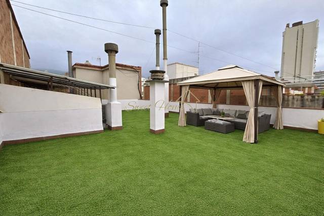 Ático en Venta en El Camp d'en Grassot i Gràcia Nova