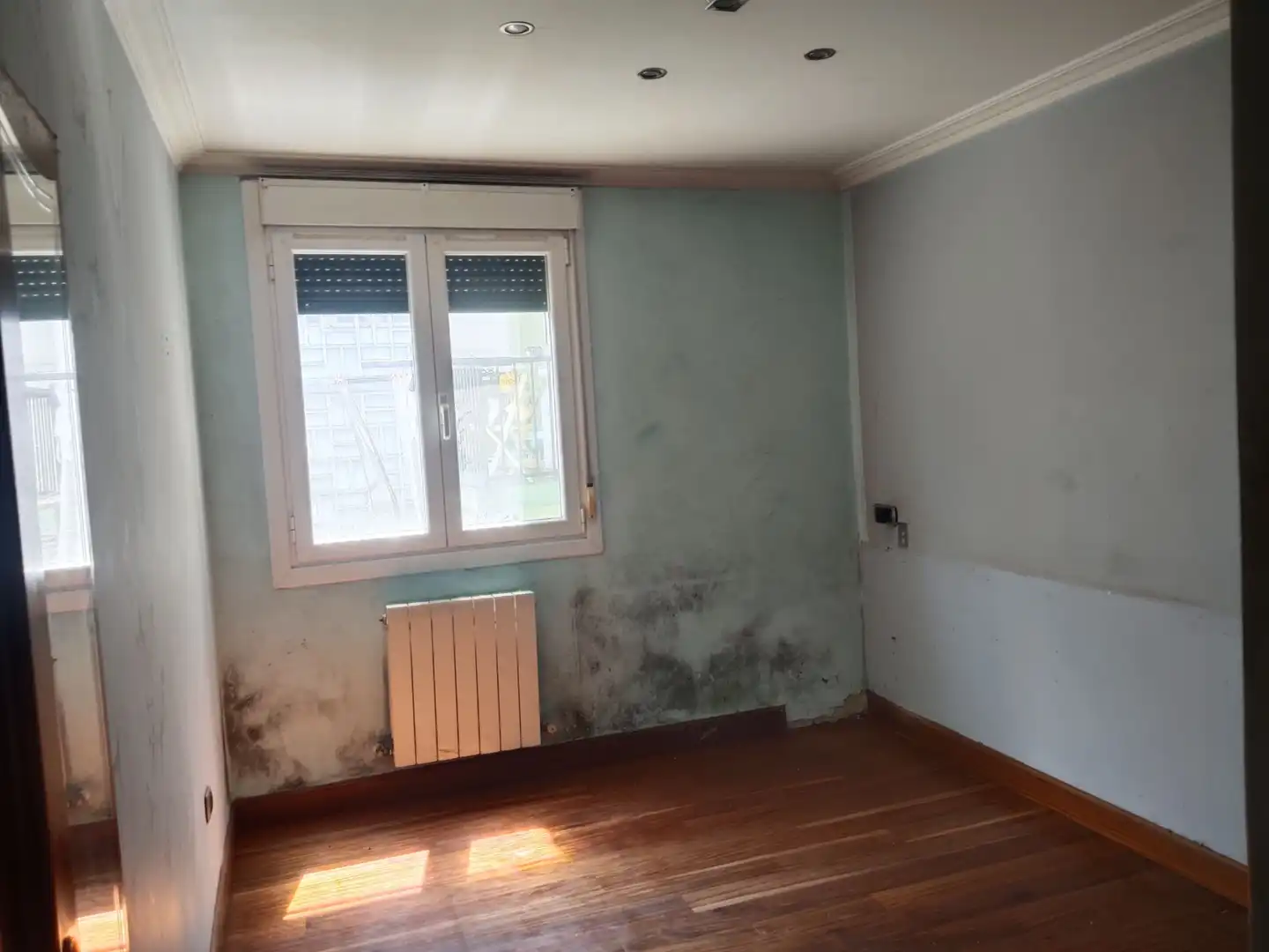 Habitación de Piso en venta en Legazpi con Calefacción, Trastero y Balcón