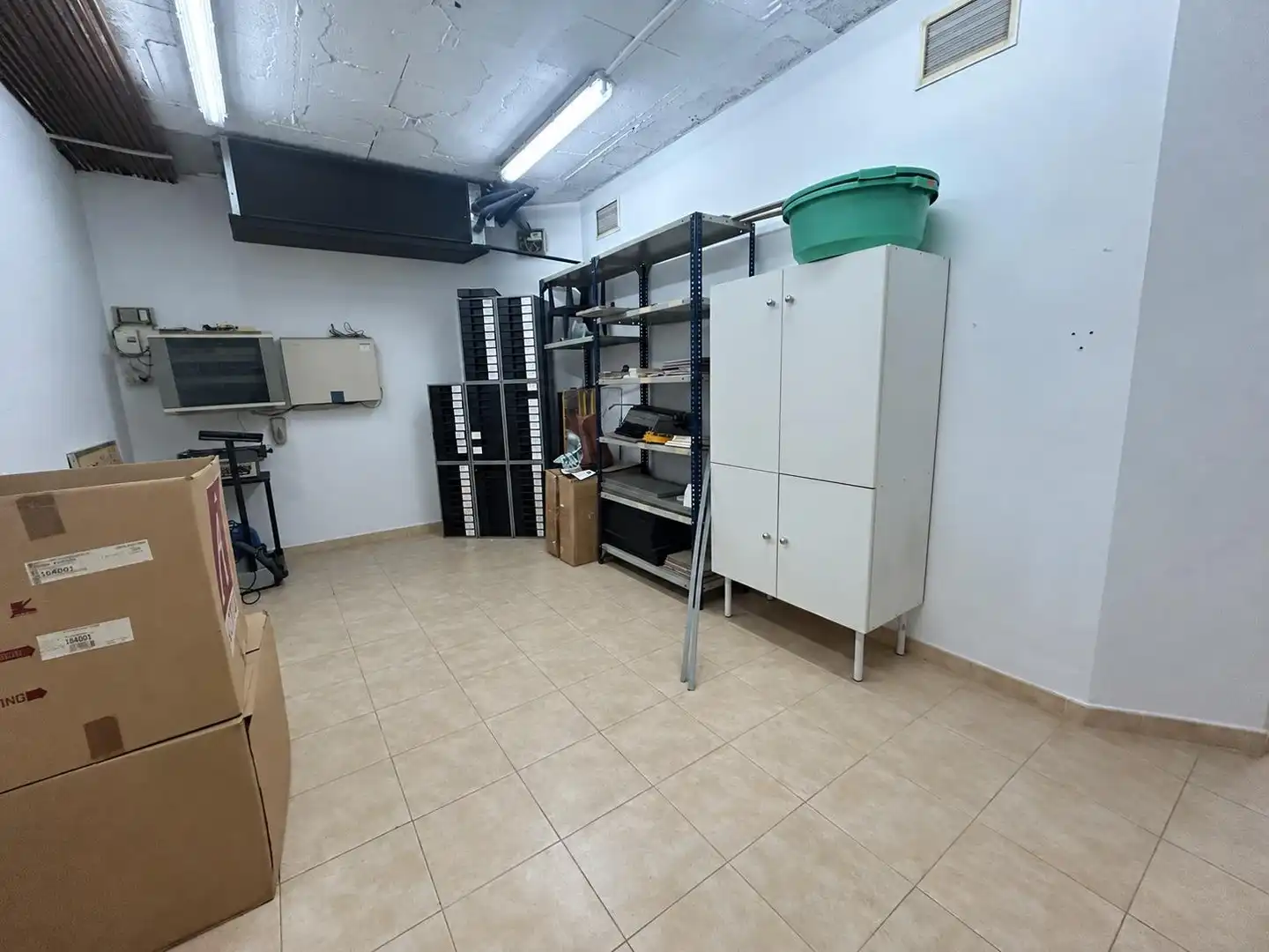 Local comercial en venda a Avenida BENITO PEREZ GALDOS 10, imagen 12