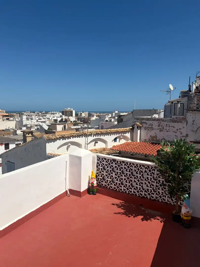 Maison rustique avec piscine à vendre à Oliva pueblo