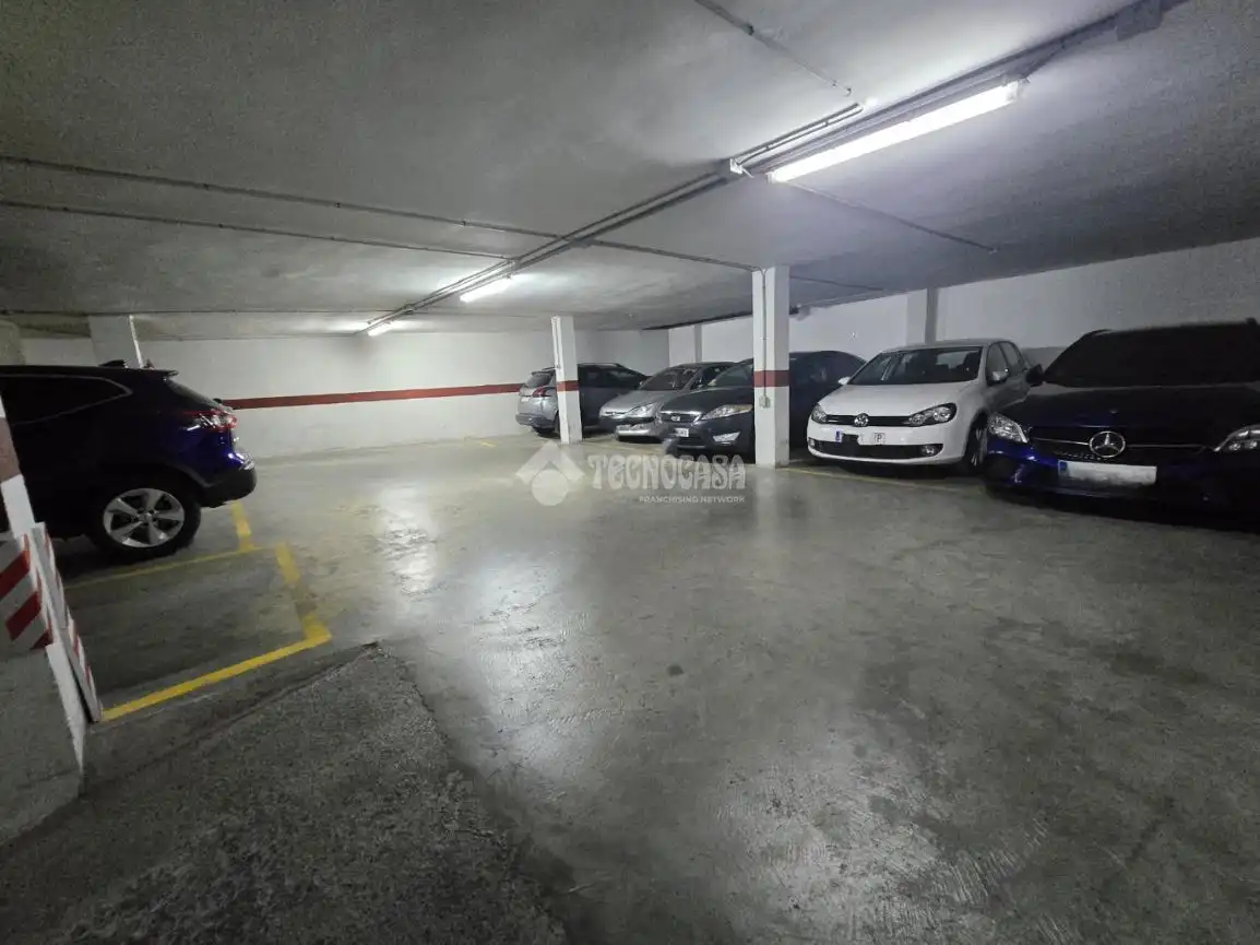 Parkplatz von Garage zum Verkauf in Tavernes Blanques