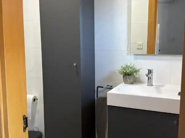 Bathroom of Flat for sale in Atarfe  with Air Conditioner, Swimming Pool and Furnished