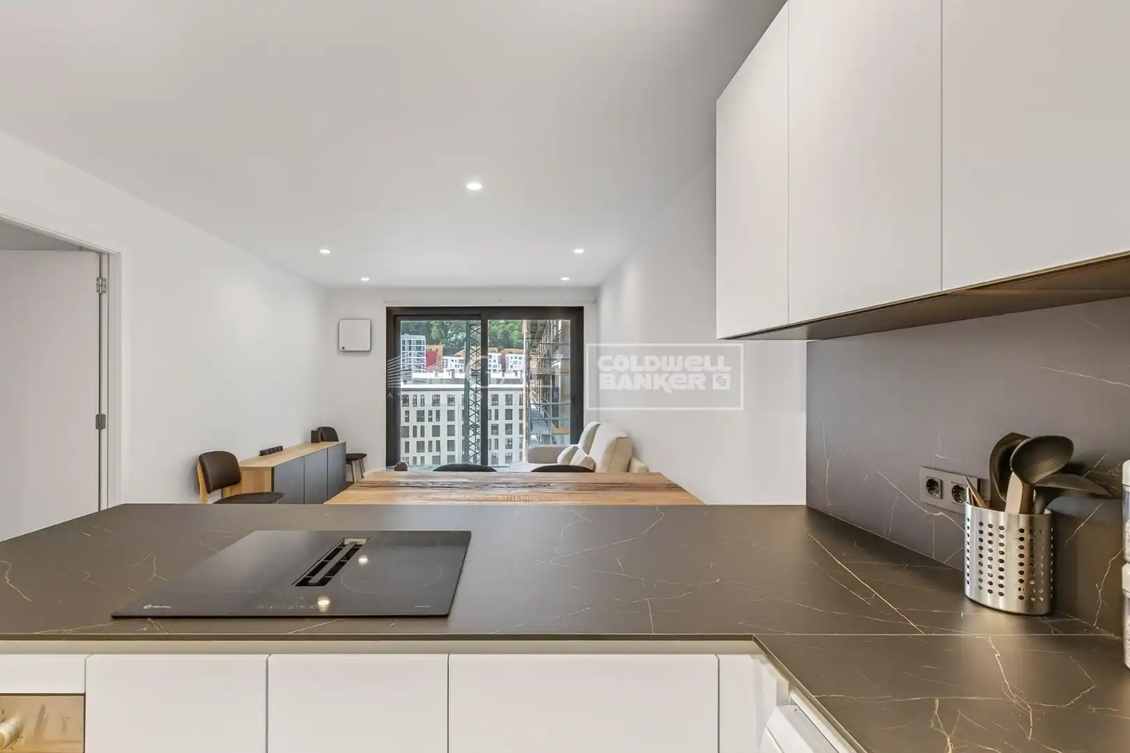 Flat with terrace to rent in Carrer de la Grau 5-7, imagen 9