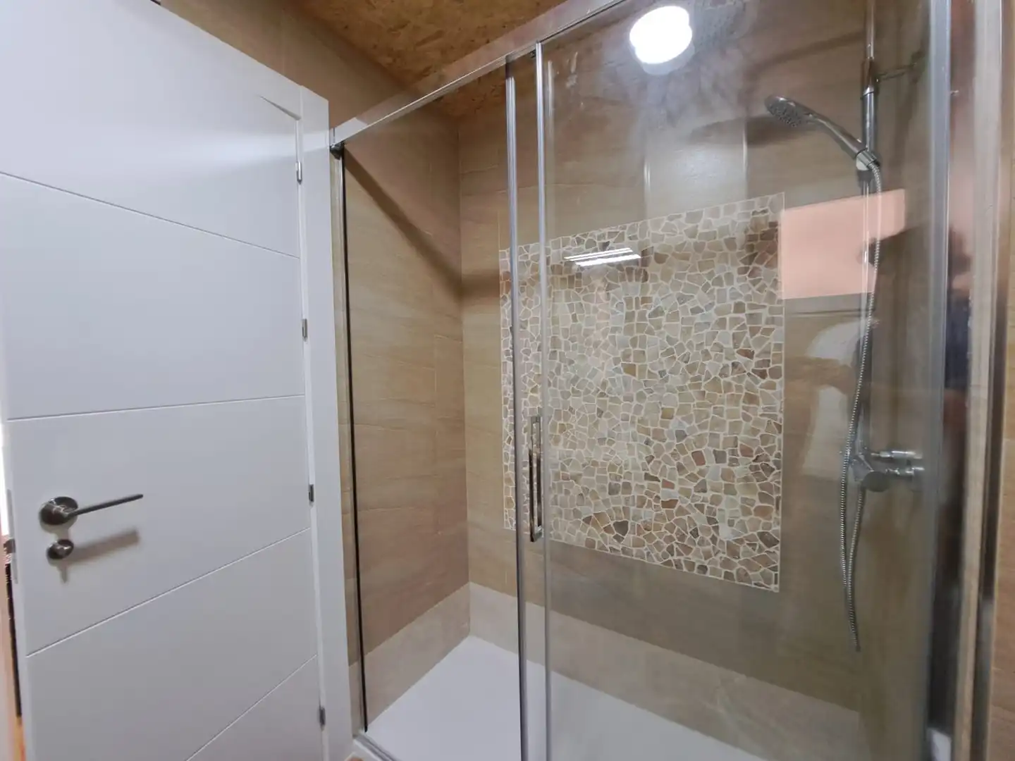 Baño de Piso en venta en Cartagena con Aire acondicionado, Calefacción y Parquet