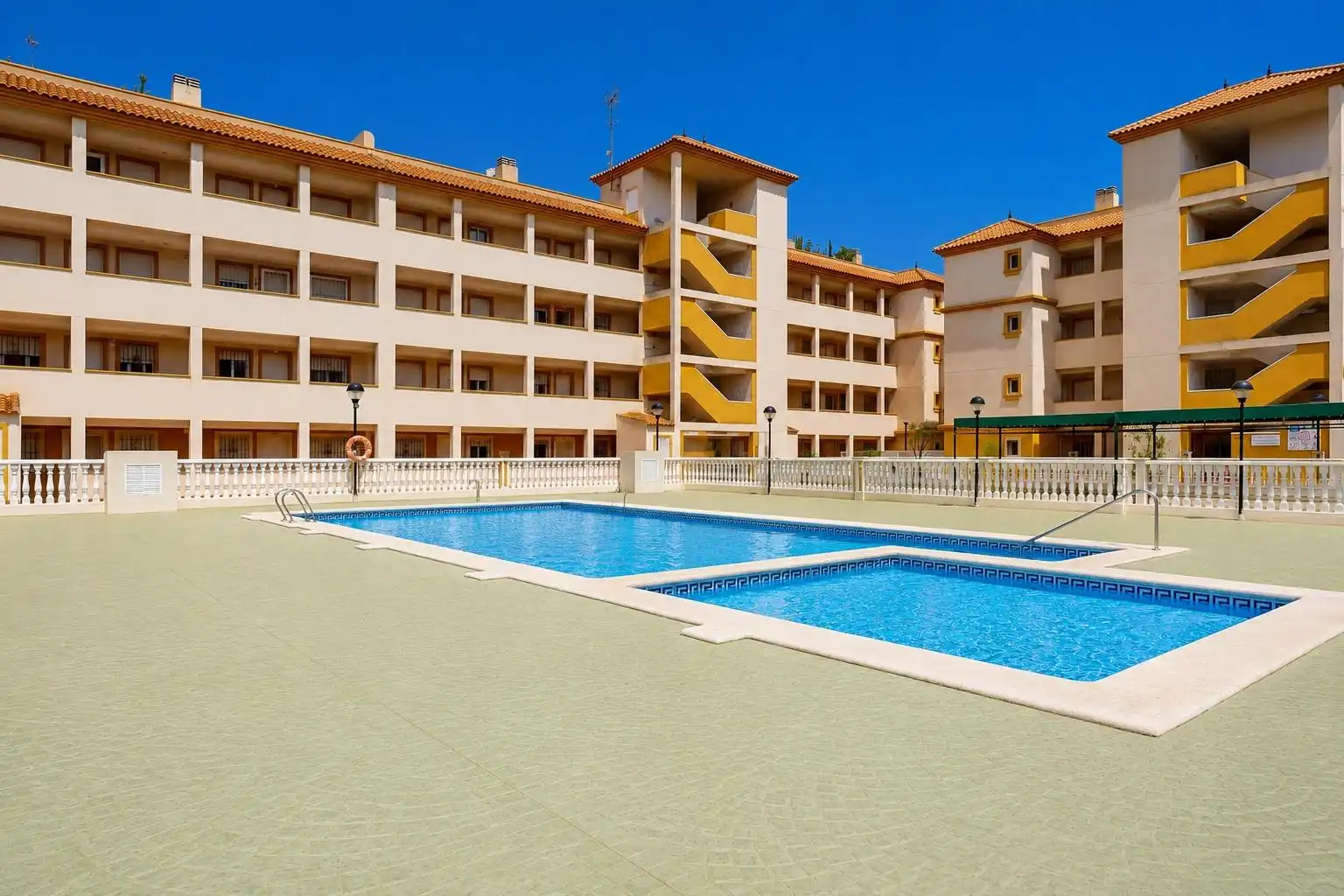 Vista exterior de Apartamento en venta en Cartagena con Aire acondicionado, Calefacción y Jardín privado