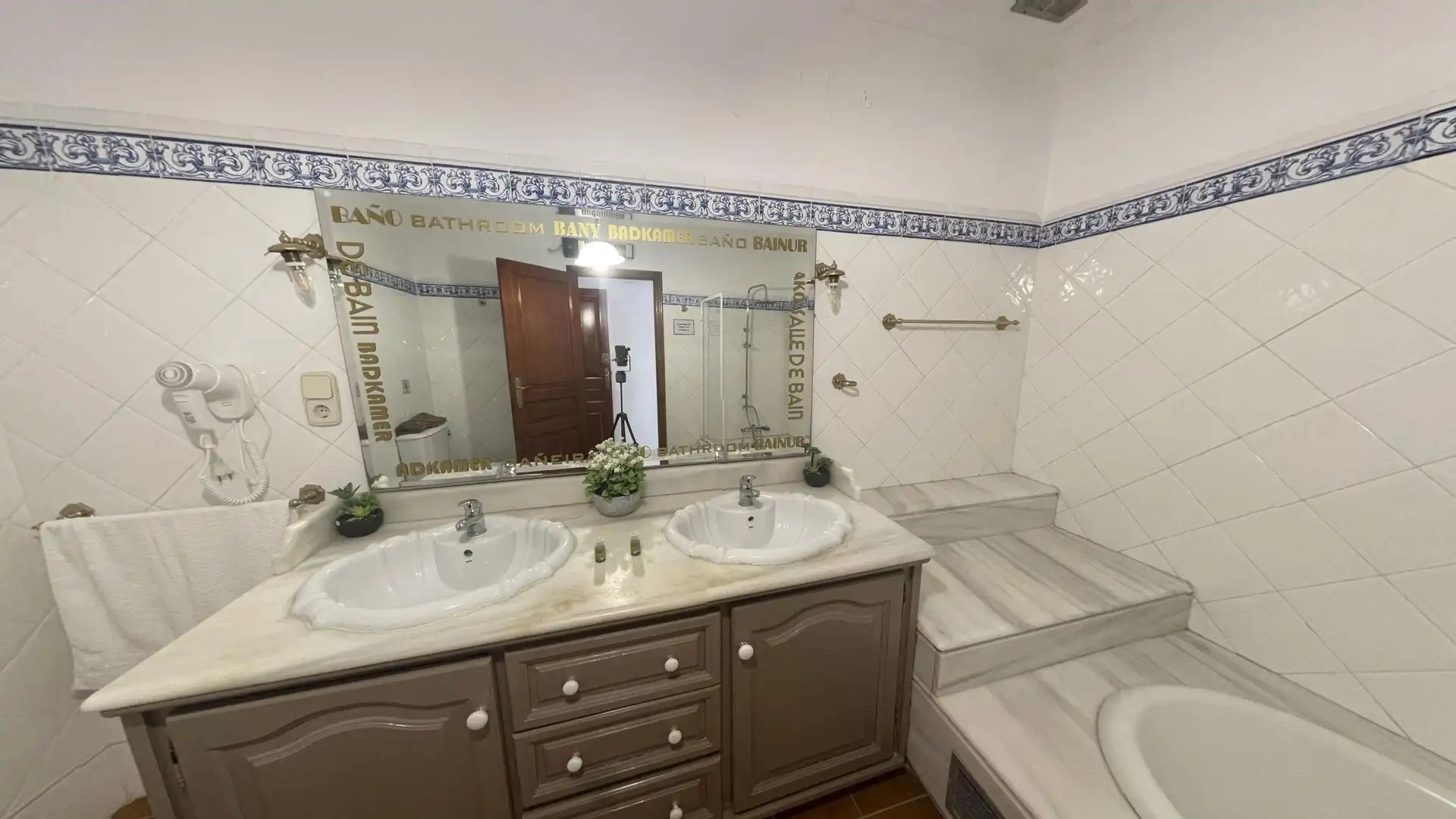 Baño de Edificio en venta en Gandia