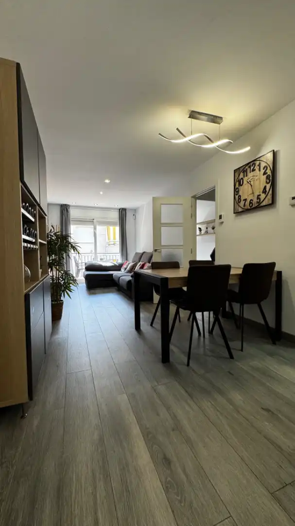 Vista exterior de Piso en venta en Torredembarra con Calefacción, Terraza y Horno