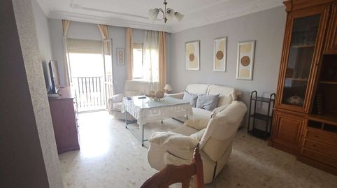 Foto 2 de Piso en venta en Puerto Deportivo, Fuengirola