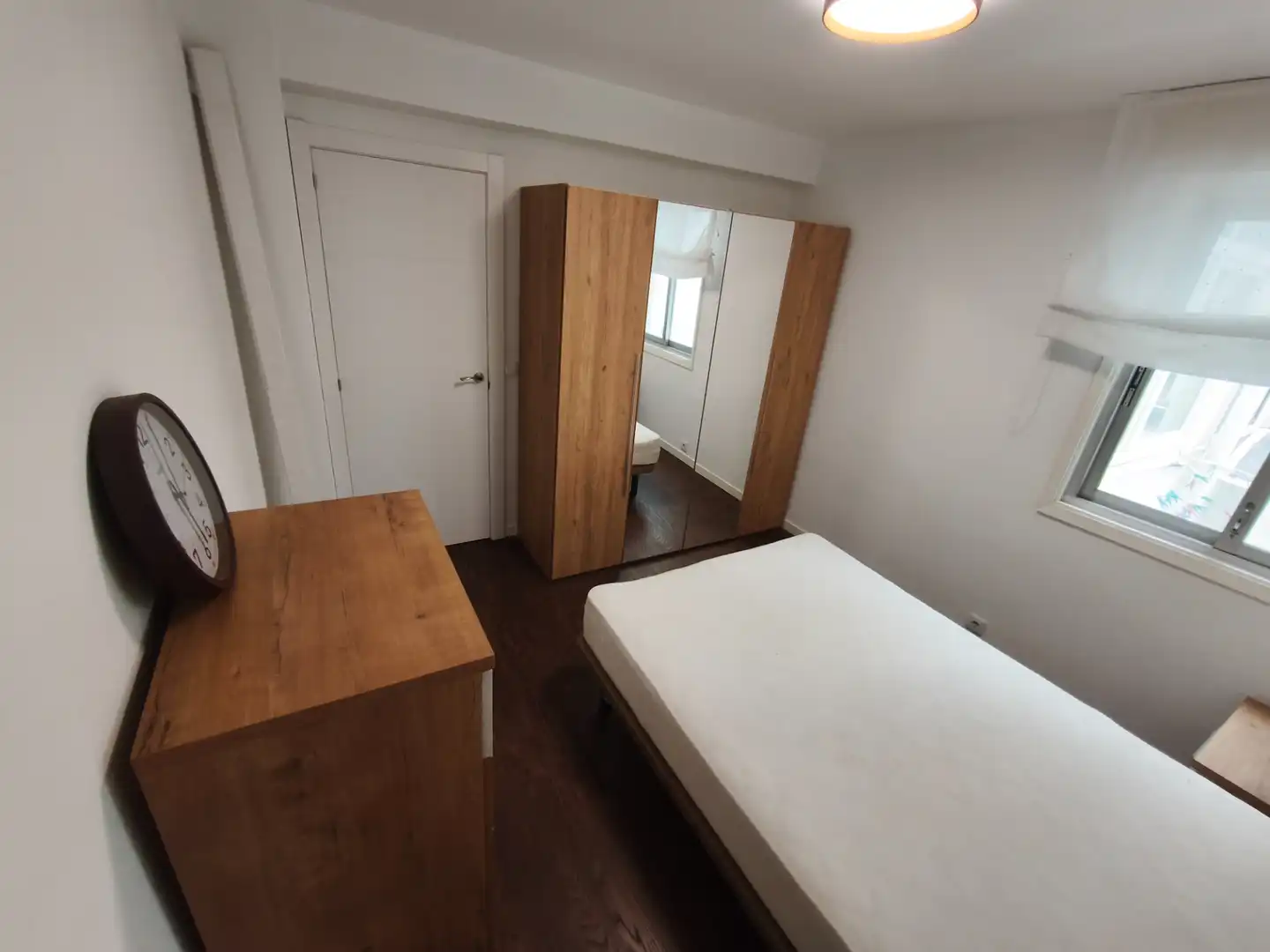 Bedroom of Flat for rent in Vigo   with Furnished