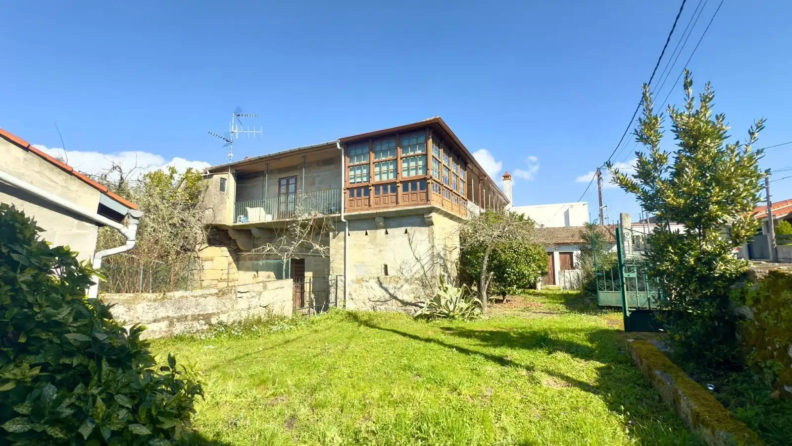 Vista exterior de Finca rústica en venta en Cenlle con Jardín privado, Terraza y Trastero