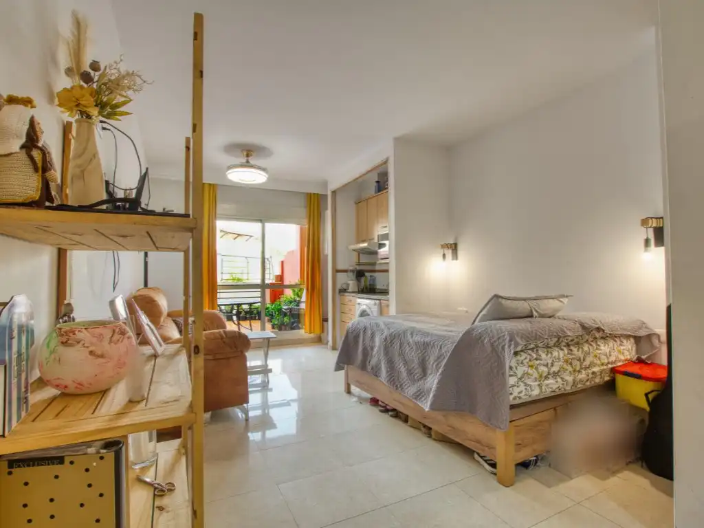 Habitación de Estudio en venta en Rincón de la Victoria con Terraza, Piscina y Piscina comunitaria