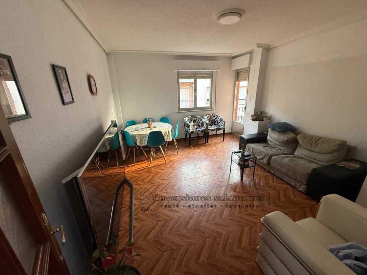 Living room of Flat for sale in Salamanca Capital  with Heating and Balcony