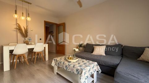 Foto 5 de Pis en venda a Carrer del Mas Marí, Santa Rosa, Santa Coloma de Gramenet