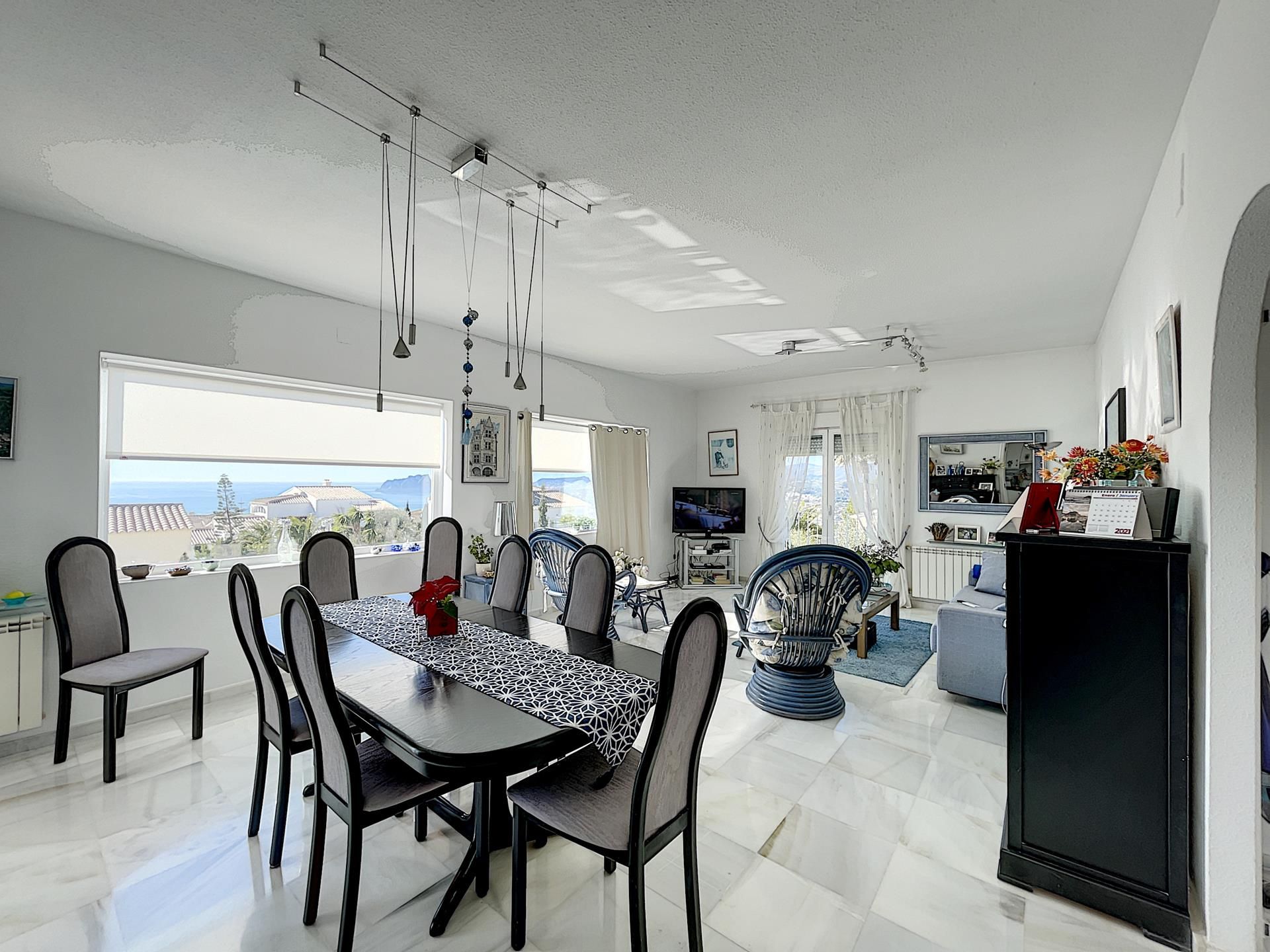 Menjador de Casa o xalet en venda en Benitachell / El Poble Nou de Benitatxell amb Calefacció, Jardí privat i Terrassa