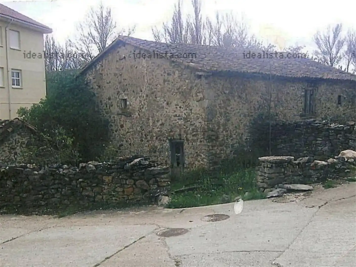 Casa o xalet en venda en Triollo amb Jardí privat