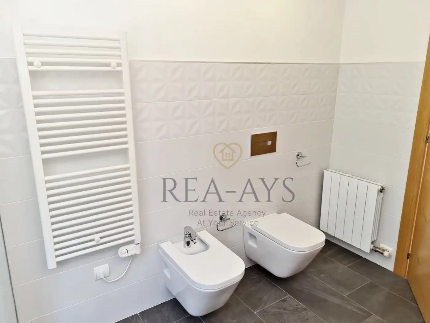 Baño de Casa o chalet en venta en Cervelló con Aire acondicionado, Calefacción y Jardín privado