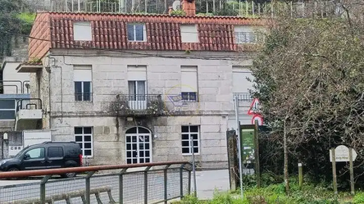 Vista exterior de Casa o chalet en venta en Vigo  con Jardín privado y Terraza