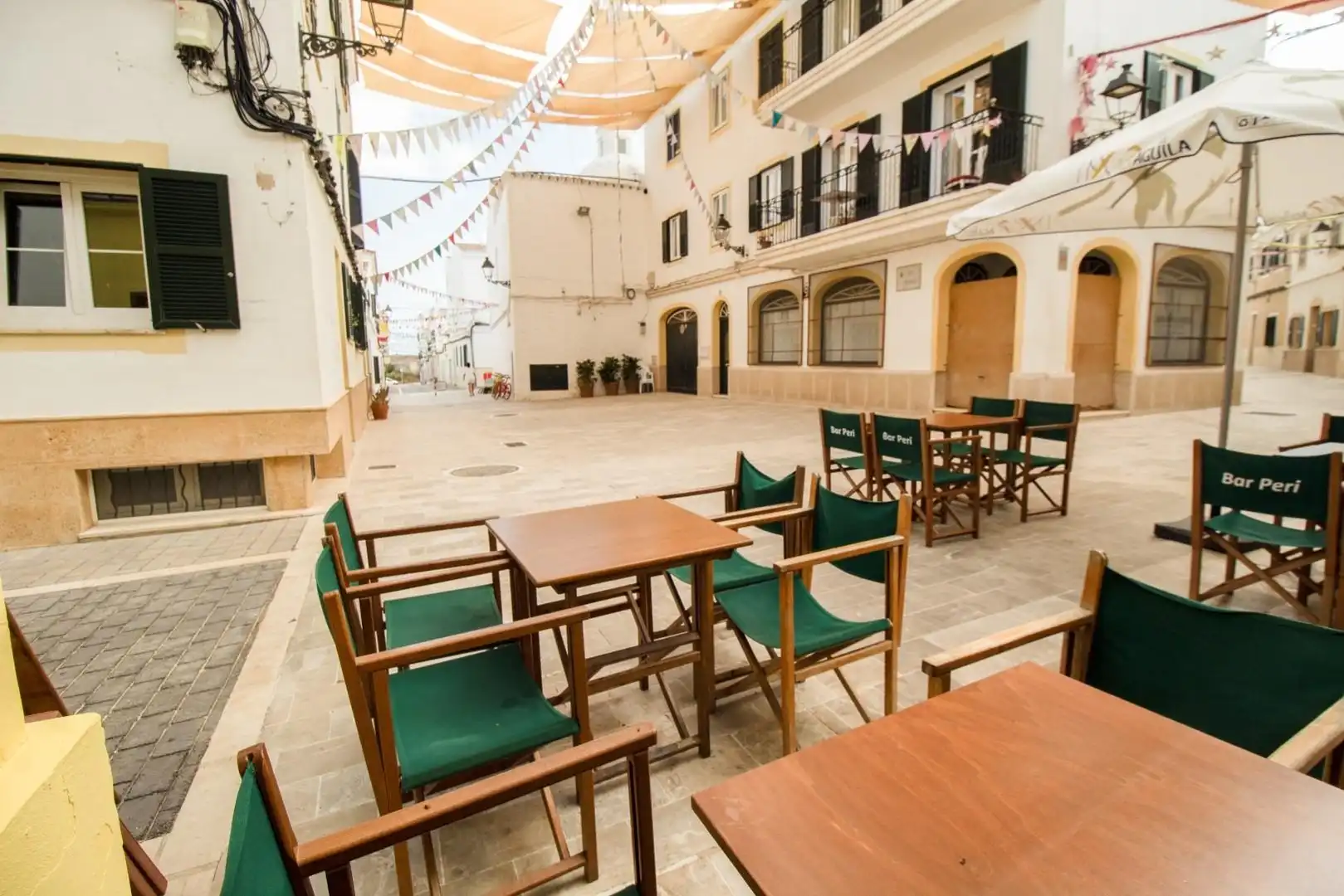 Terrassa de Local en venda en Es Migjorn Gran amb Moblat