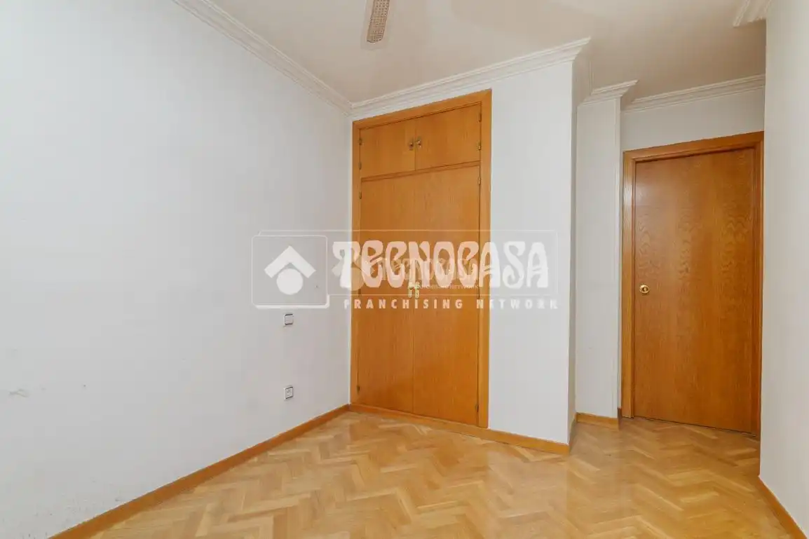Flat for sale in Estación - Centro