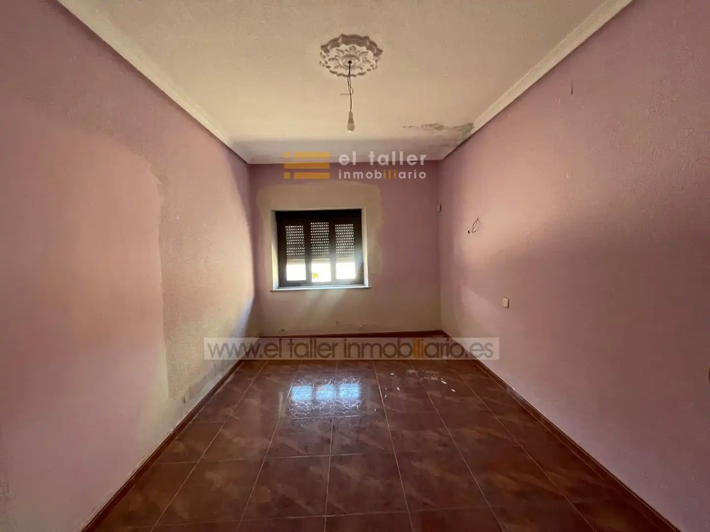 Casa o xalet en venda a CALLE SALAS POMBO, La Fuente de San Esteban