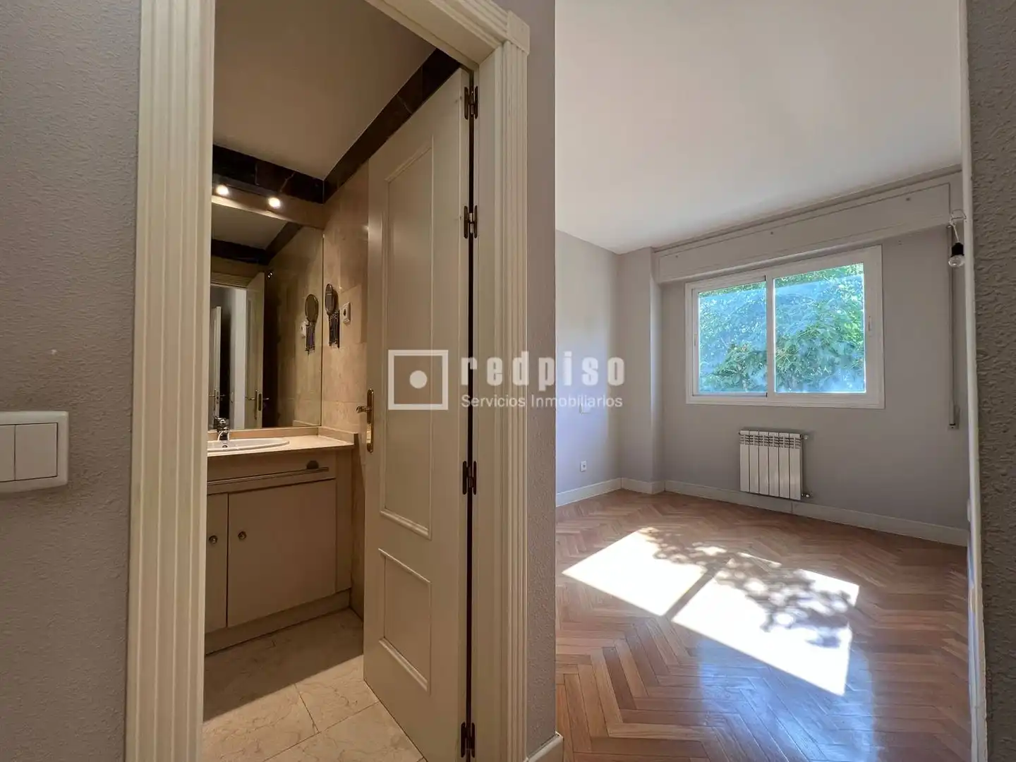 Piso con piscina en venta en del Talgo 226, imagen 7