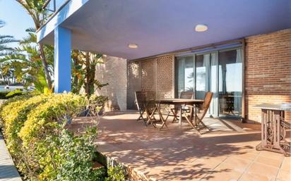 Terrassa de Casa o xalet en venda en Sagunto / Sagunt amb Aire condicionat, Calefacció i Jardí privat