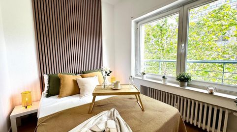 Foto 4 de Apartamento de alquiler en Nueva España, Madrid Capital