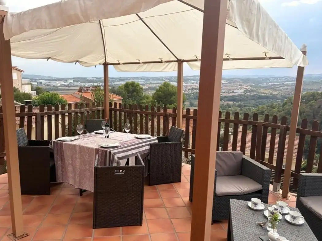 Terraza de Casa o chalet en venta en Abrera, Barcelona