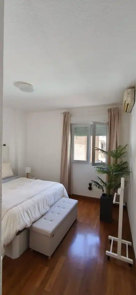 Habitación de Piso en venta en Badajoz con Aire acondicionado