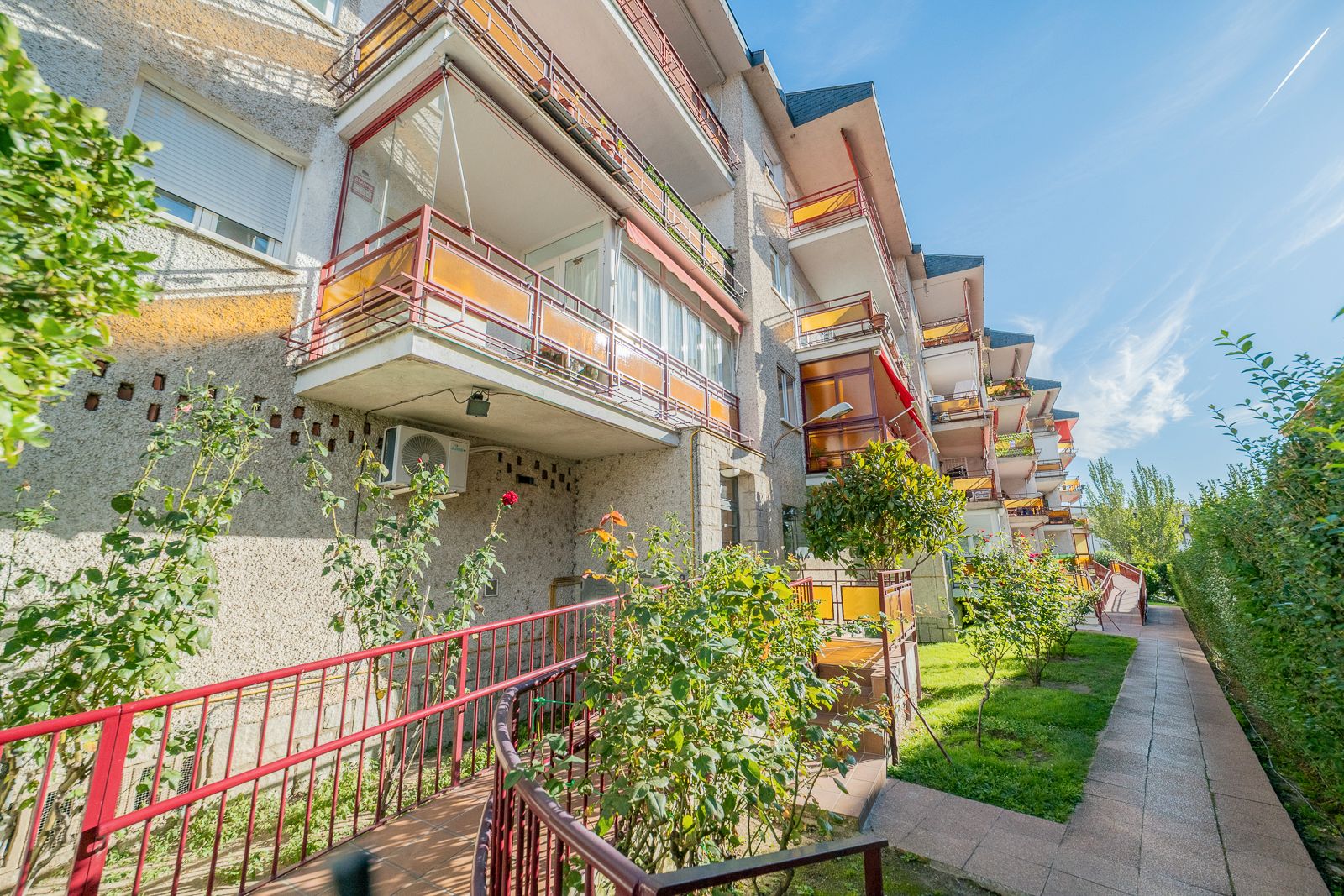 Exterior view of Flat for sale in Collado Villalba  with Heating, Terrace and Community pool