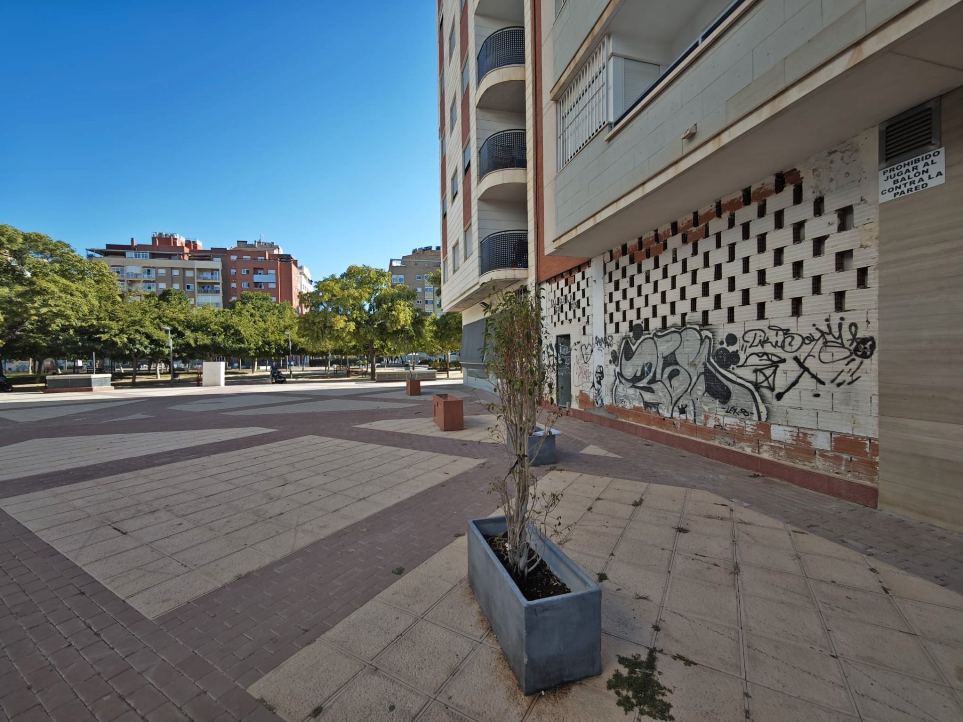 Vista exterior de Local en venda en  Murcia Capital