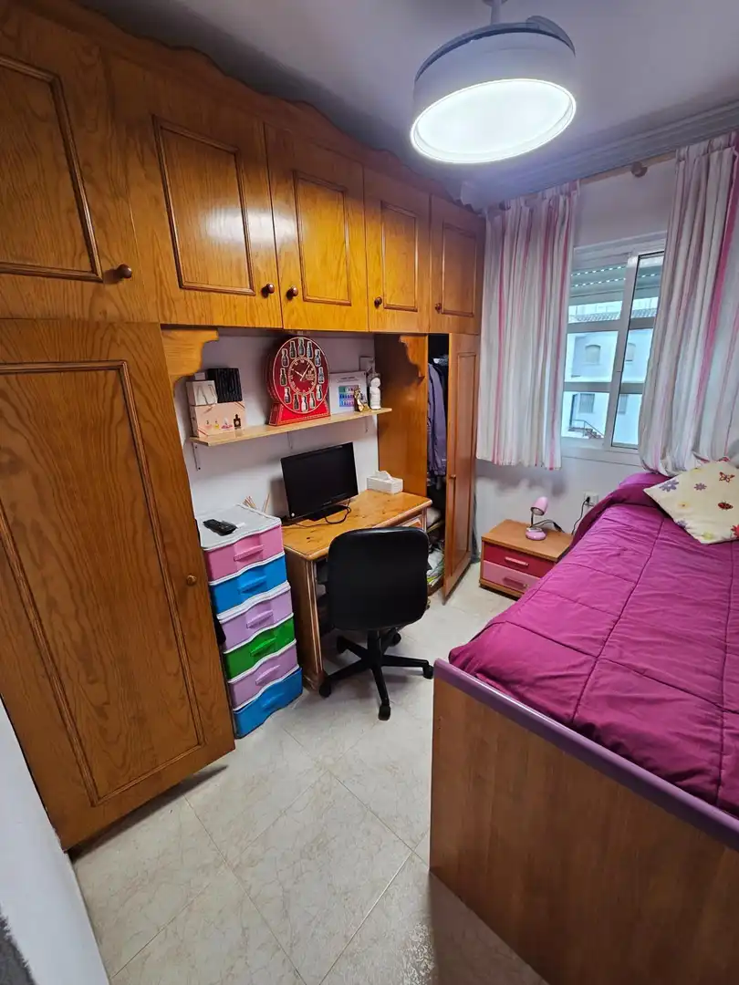 Habitación de Piso en venta en Vejer de la Frontera con Amueblado y Balcón