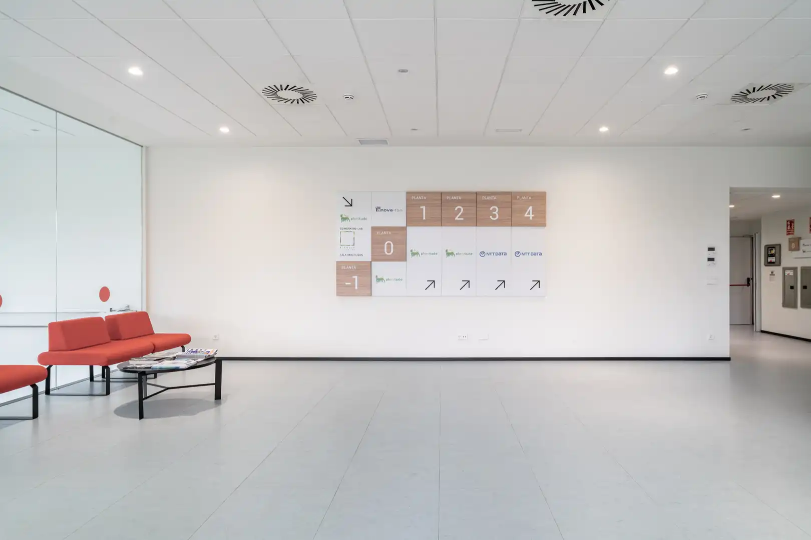Ufficio con ascensore in vendita a Calle Albert Einstein 20, imagen 8