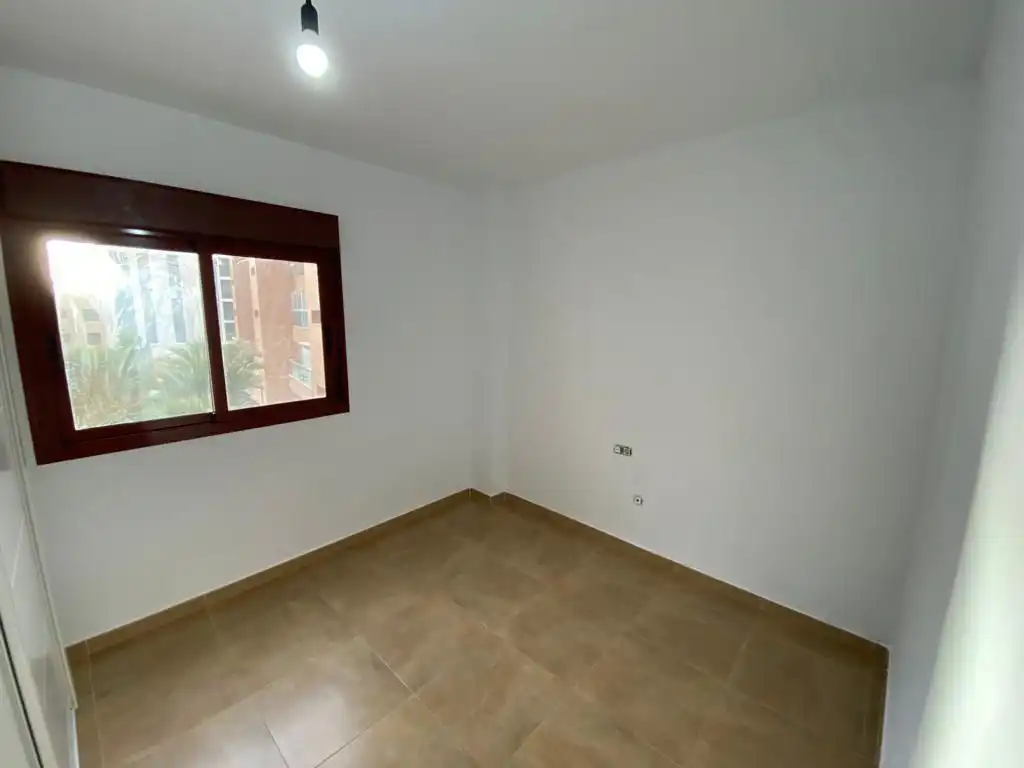 Pis de lloguer a Avenida Torrecardenas, 60, Los Molinos - Villa Blanca