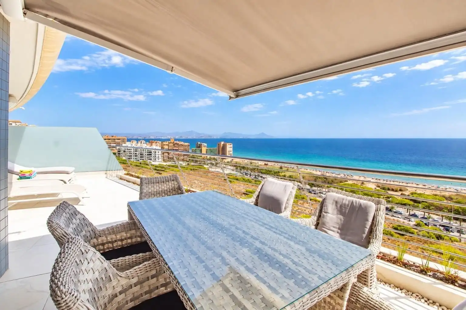 Appartement compact avec piscine à vendre à Los Arenales del Sol, imagen 7