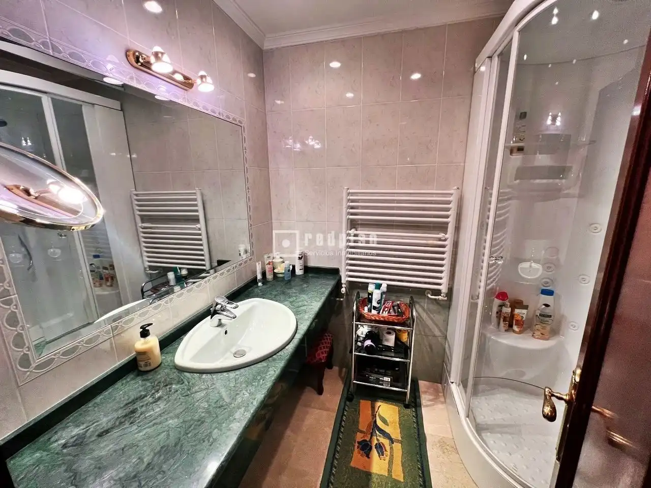 Bathroom of Houses for sale in Málaga  with Air Conditioner, Heating and Private garden