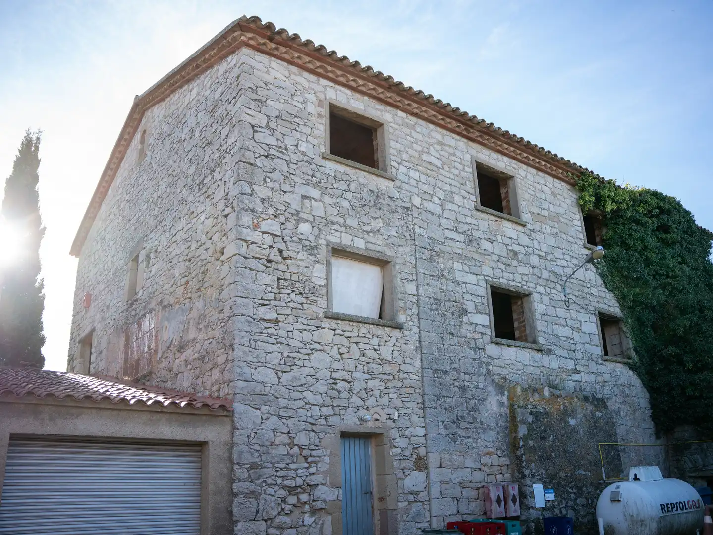 Vista exterior de Local en venda en Calders amb Terrassa i Moblat