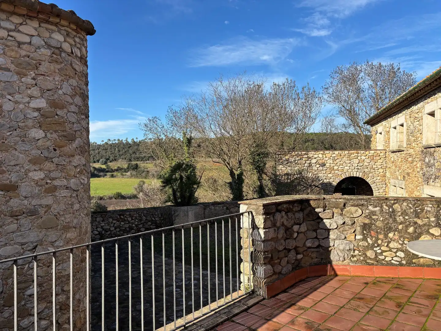 Terrassa de Finca rústica en venda en Cabanelles amb Calefacció, Jardí privat i Terrassa