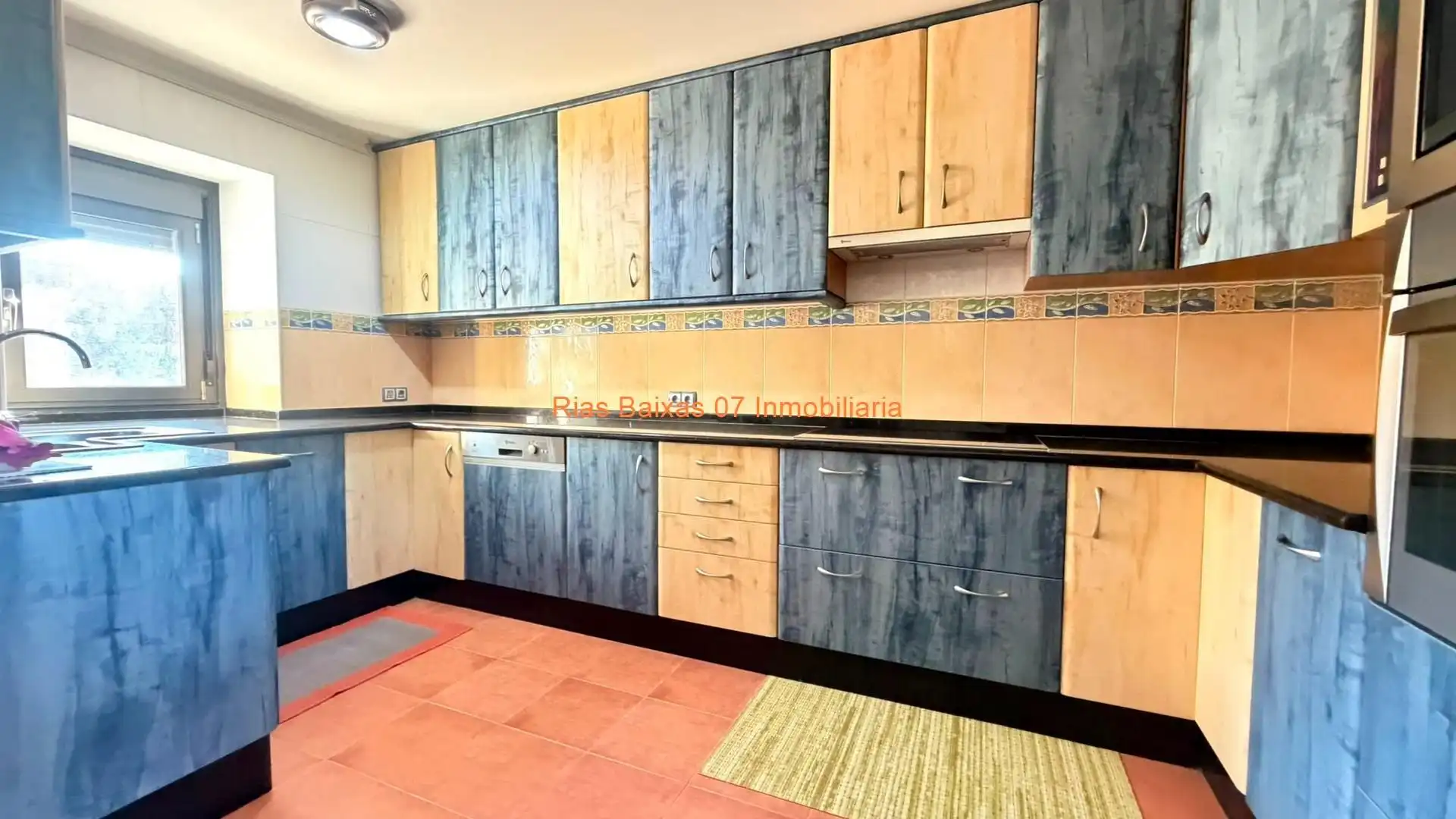 Cocina de Casa o chalet en venta en Covelo con Calefacción, Jardín privado y Terraza