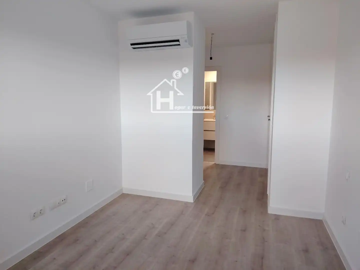 Schlafzimmer von Wohnung zur Miete in Guadalajara mit Klimaanlage, Heizung und Terrasse