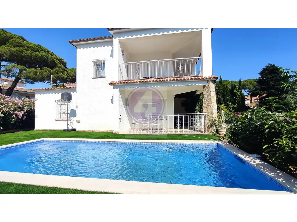 Casa o xalet de lloguer a N/A, Los Pinos - Politur