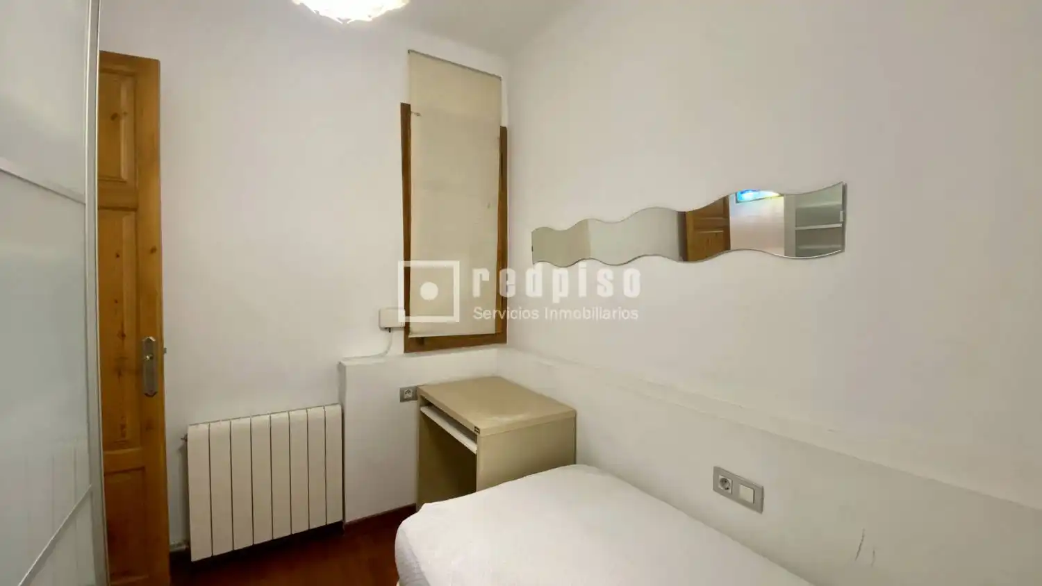 Habitación de Piso en venta en Barcelona con Aire acondicionado y Calefacción