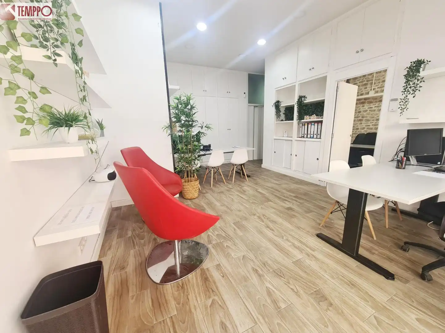 Oficina de alquiler en El Vendrell con Trastero