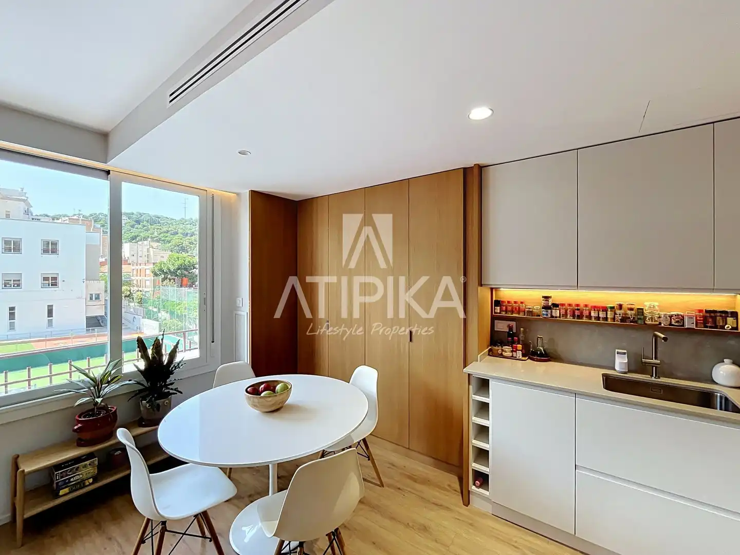 Cuina de Pis en venda en Barcelona amb Aire condicionat, Calefacció i Parquet