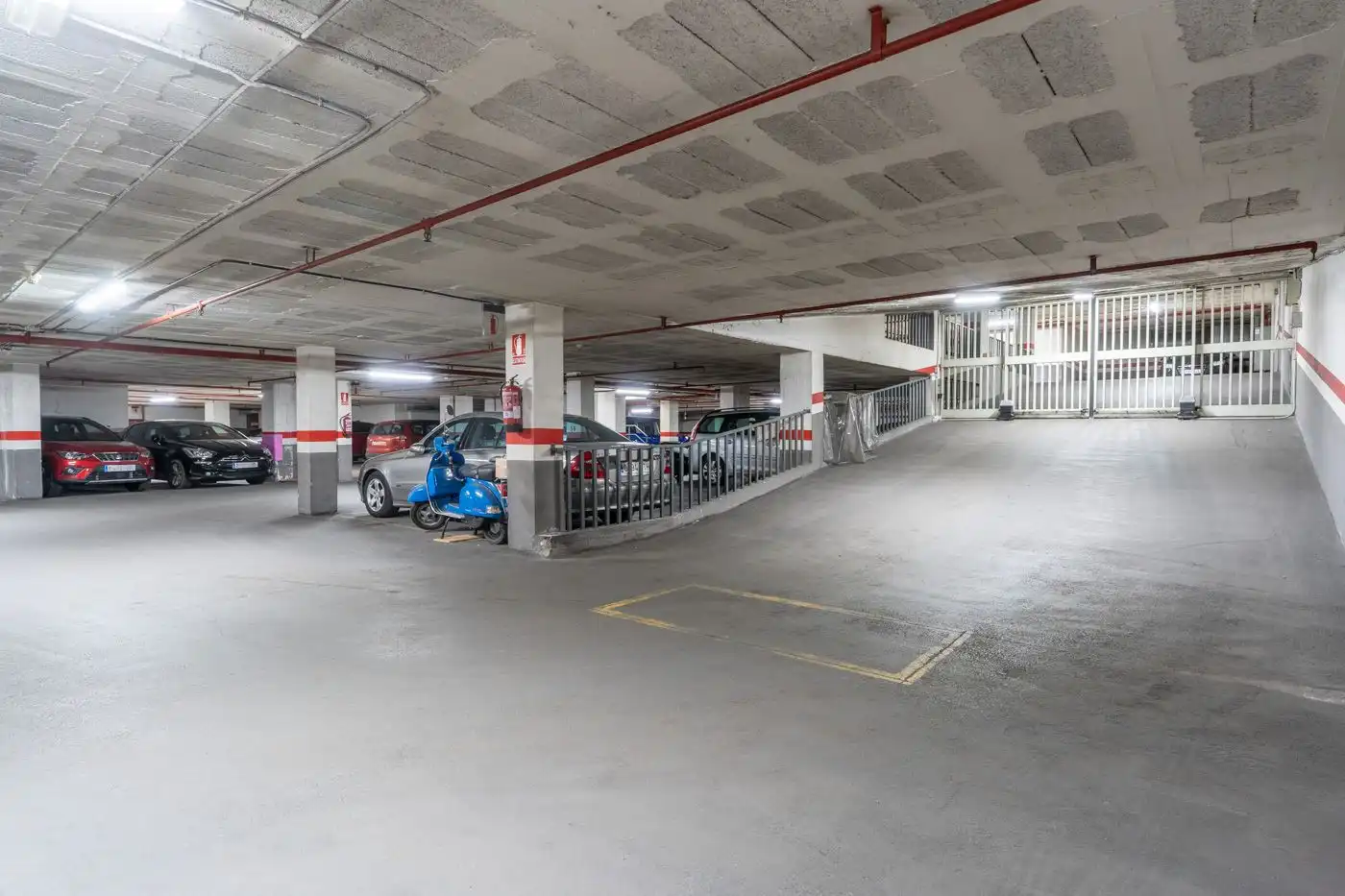 Parkplatz von Garage zur Miete in Barcelona