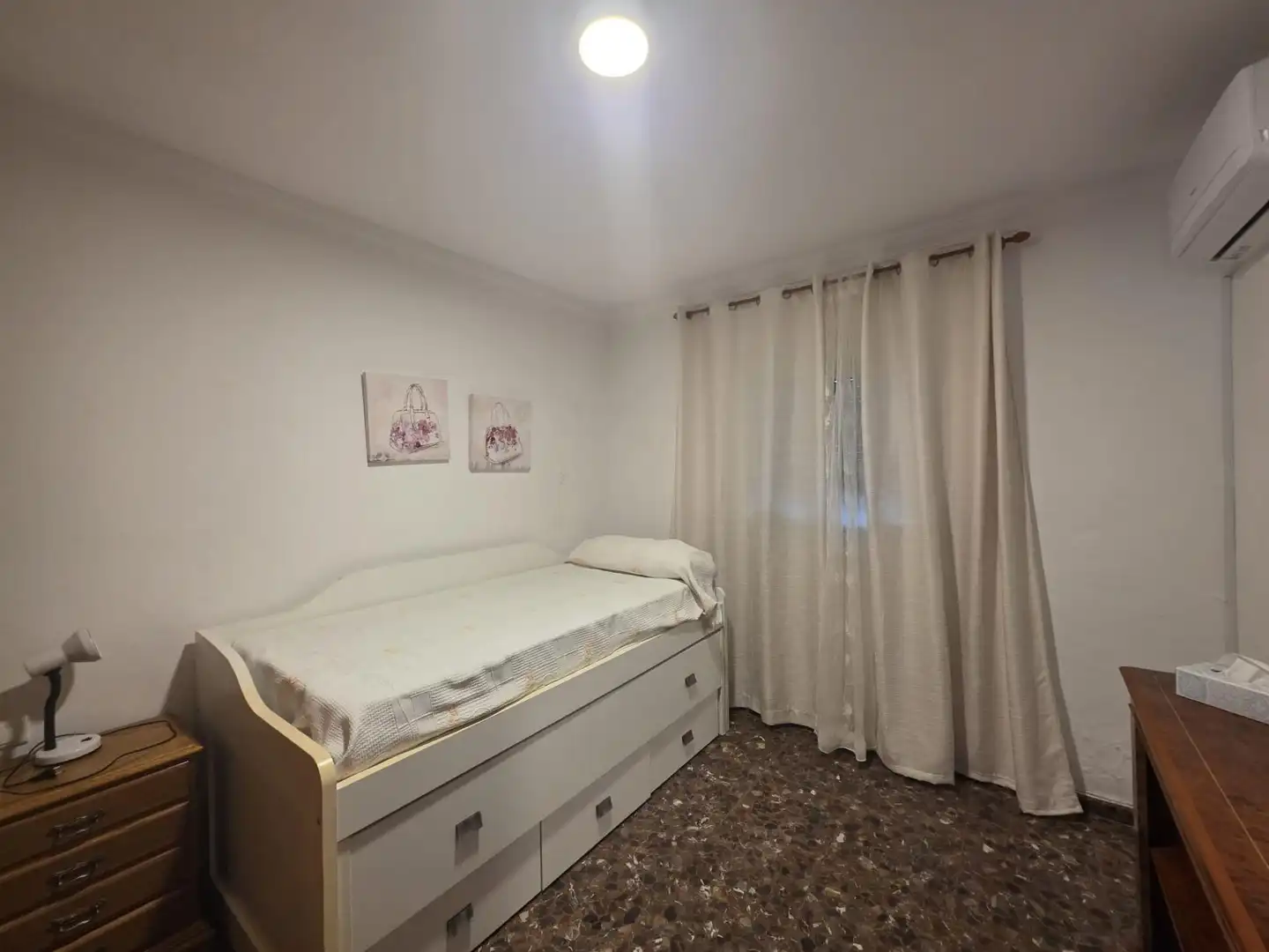 Habitación de Piso en venta en Antequera con Aire acondicionado y Calefacción