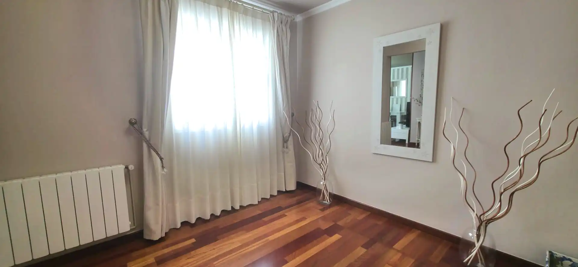 Bedroom of Attic for rent in Ferrol  with Air Conditioner, Heating and Furnished