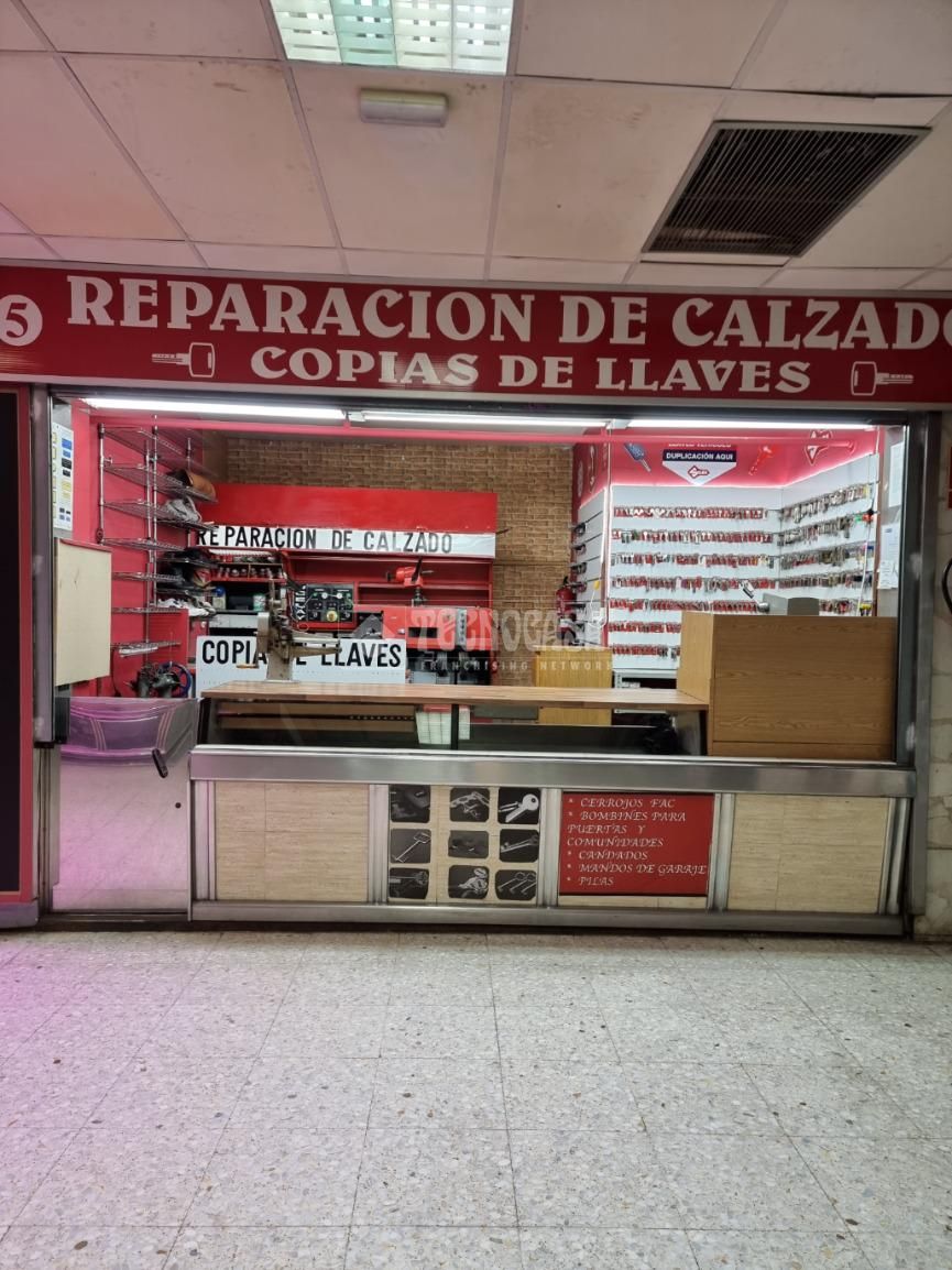 Premises for sale in  Madrid Capital
