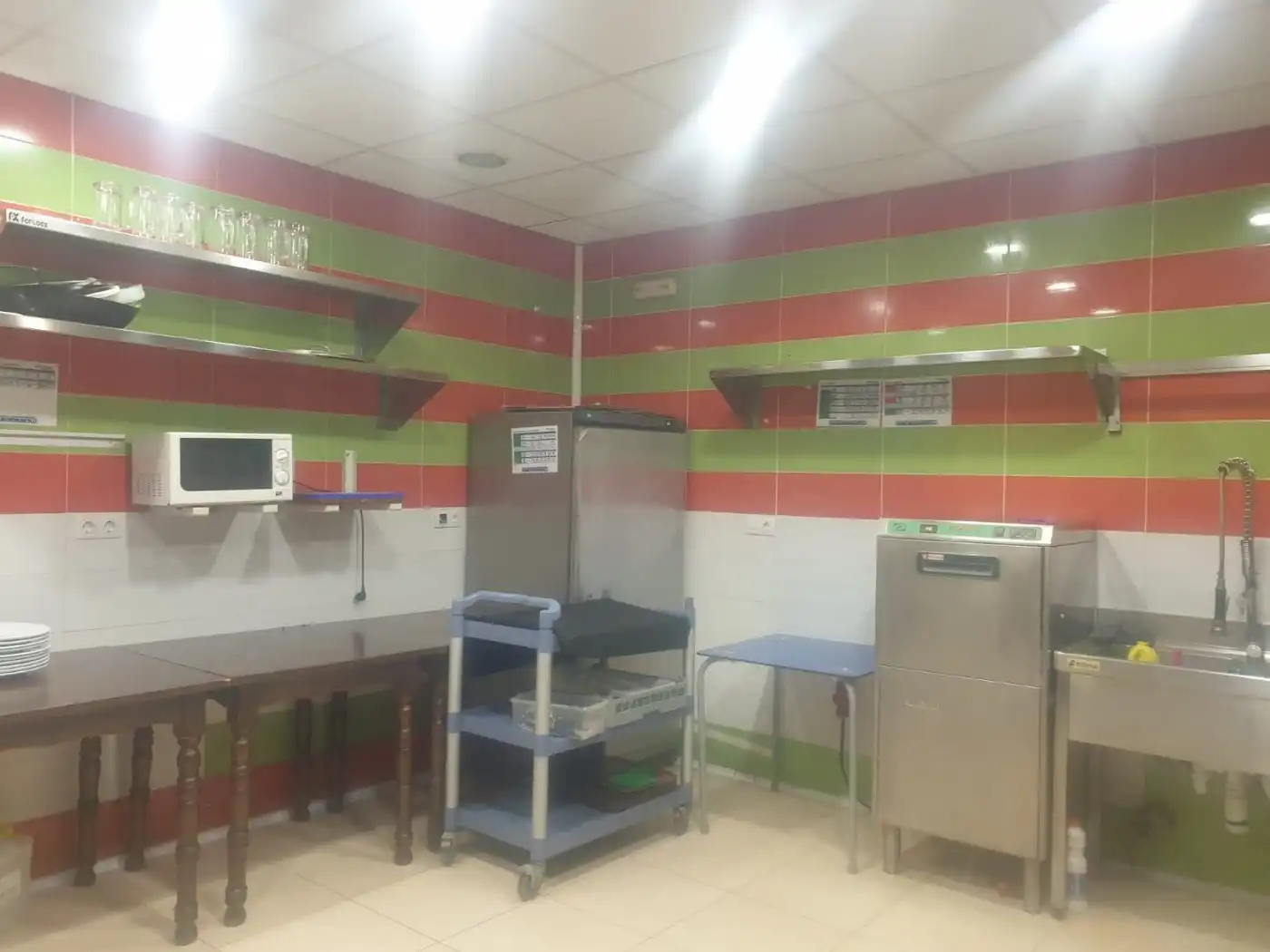 Cocina de Local en venta en Salou con Aire acondicionado y Amueblado