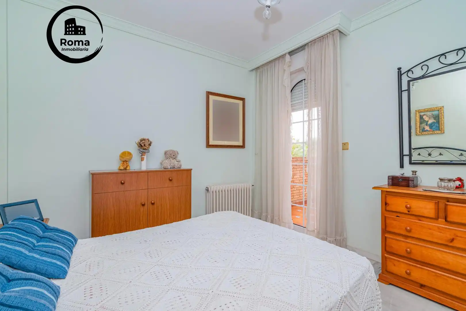 Habitación de Casa o chalet en venta en La Zubia con Calefacción, Jardín privado y Terraza